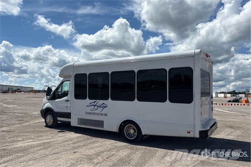 Ford Transit T-350 4x2 5-Seat Mini Bus Minibusy