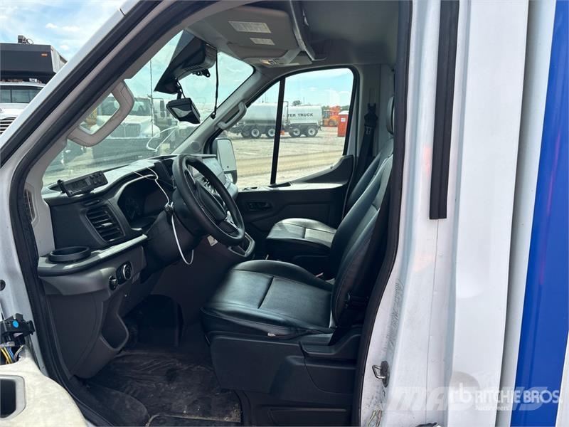Ford Transit T-350 4x2 Refrigerated Truck Skåpbilar Kyl/Frys/Värme