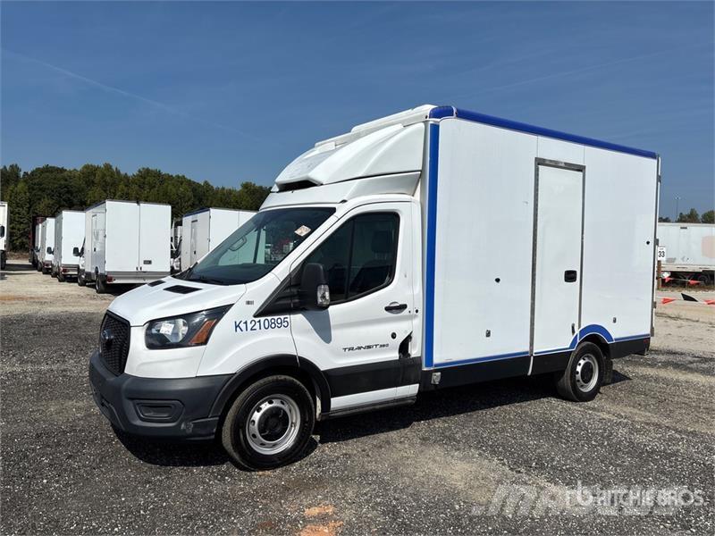 Ford Transit T-350 4x2 Refrigerated Truck Temperature controlled trucks