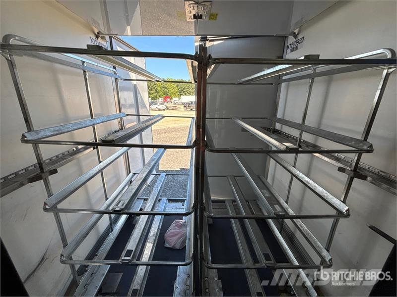 Ford Transit T-350 4x2 Refrigerated Truck 冷凍冷蔵車