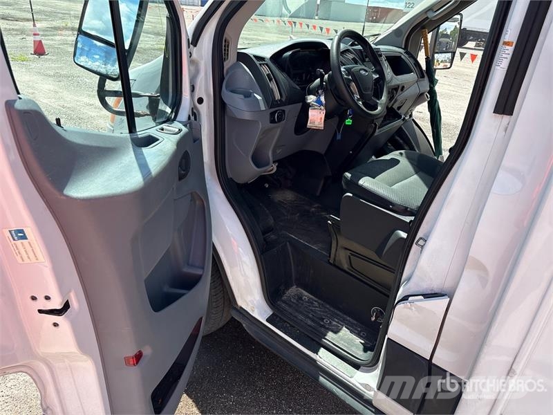 Ford Transit T-350 Starcraft 4x2 5-Seat Mini Bus Mini autobusi