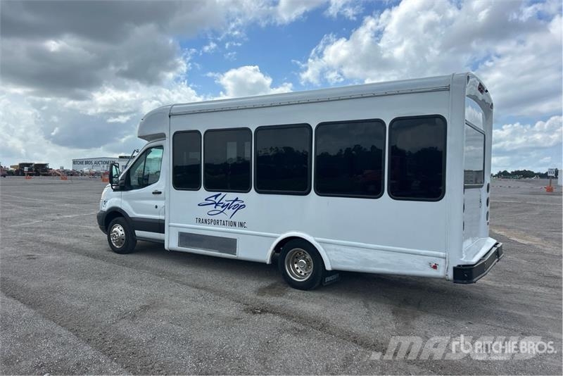 Ford Transit T-350 Starcraft Bus Minibussit