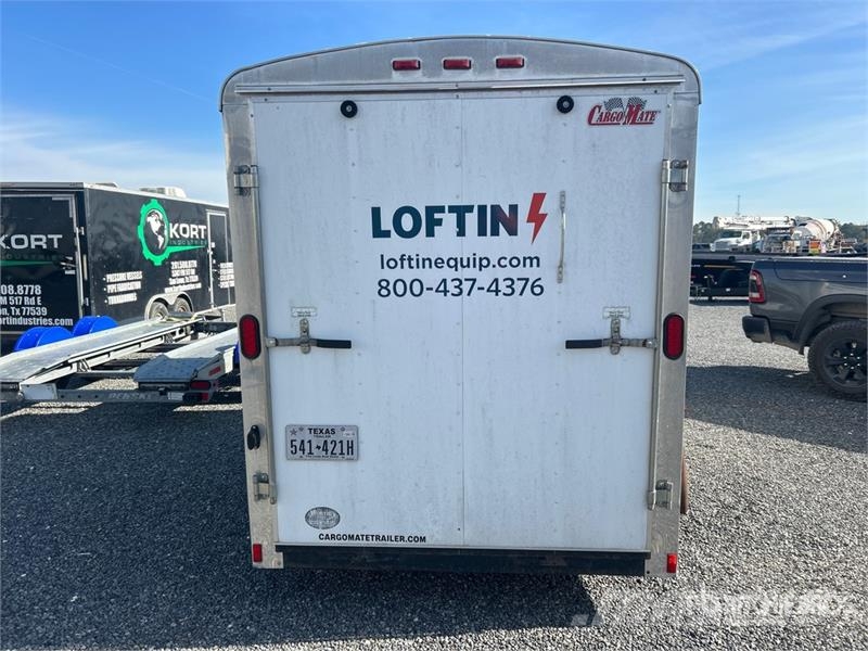 Forest River 12 ft T/A Enclosed Trailer Furgoonhaagised