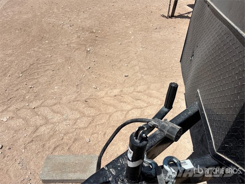 Forest River 16 ft T/A Enclosed Trailer Carrocería de caja