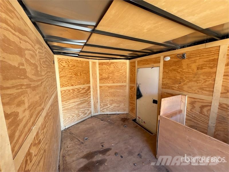 Forest River GANS8.516TA3 16 ft T/A Enclosed Trailer Cajas de remolque