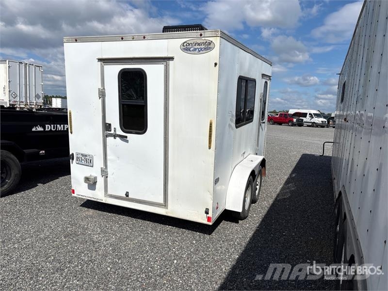 Forest River TXVH712TA2 12 ft T/A Enclosed Trailer Прицепы-фургоны