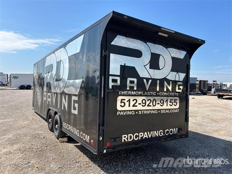 Forest River TXVHW8.524TA3 24 ft T/A Enclosed Trailer Furgoonhaagised