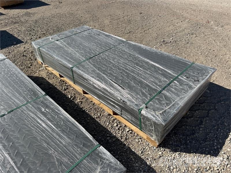 FPM Quantity of (15) 41 in x 94 in Ground Protection M 鑽孔設備配件和備件
