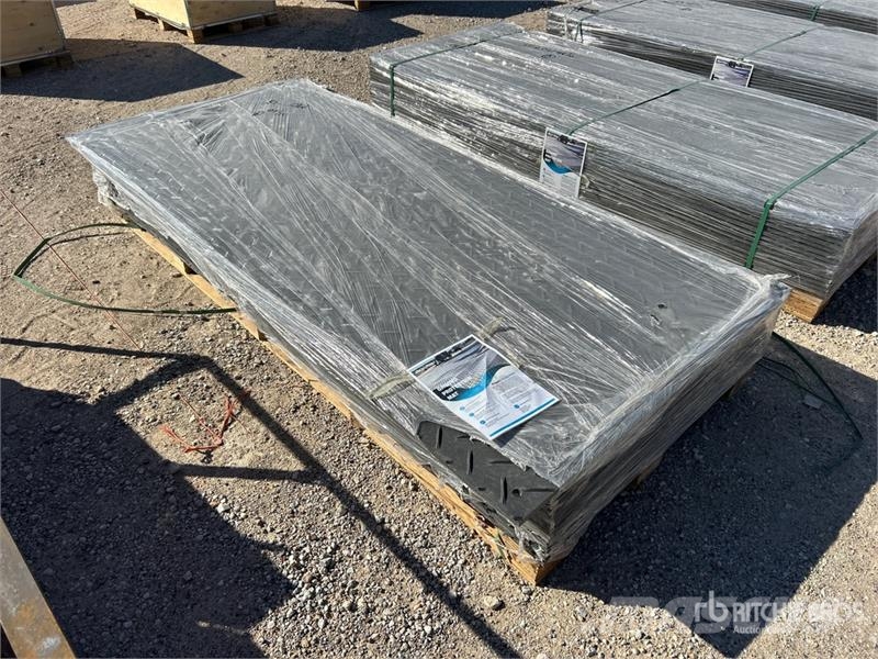 FPM Quantity of (15) 41 in x 94 in Ground Protection M 鑽孔設備配件和備件