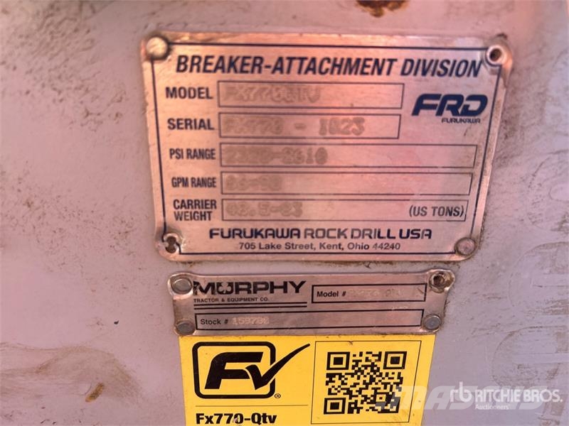 FRD FX770QTV Q/C Hydraulic Breaker Búracie kladivá / Zbíjačky