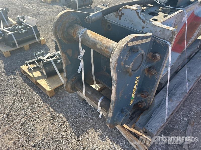 FRD FX770QTV Q/C Hydraulic Breaker Búracie kladivá / Zbíjačky
