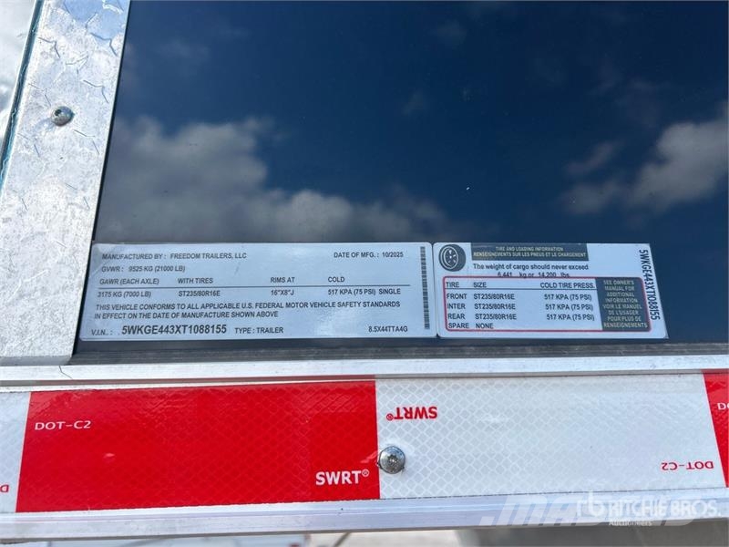  Freedom 8.5x44TTA4G 44 ft Tri/A Gooseneck Enclosed Furgons