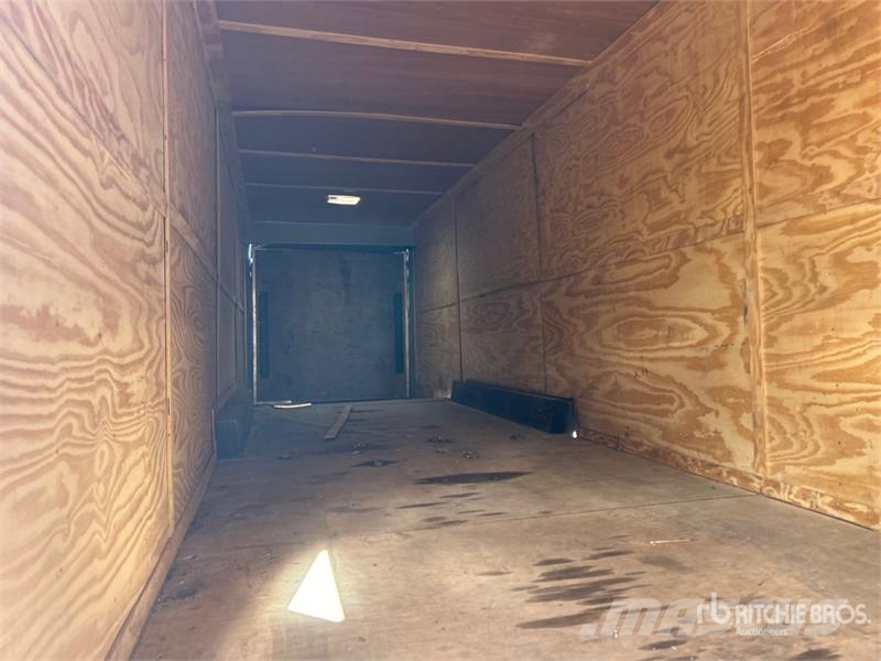  Freedom 8.5x44TTA4G 44 ft Tri/A Gooseneck Enclosed Furgons