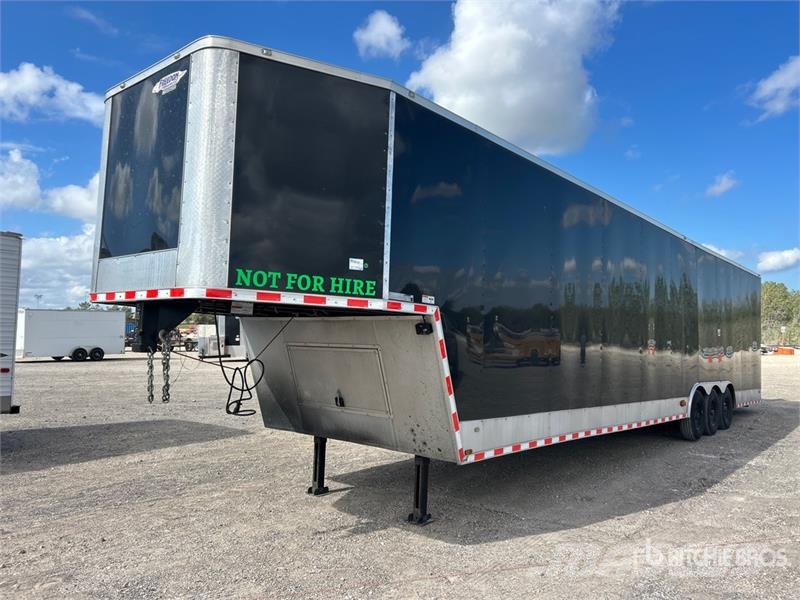  Freedom 8.5x44TTA4G 44 ft Tri/A Gooseneck Enclosed Furgons