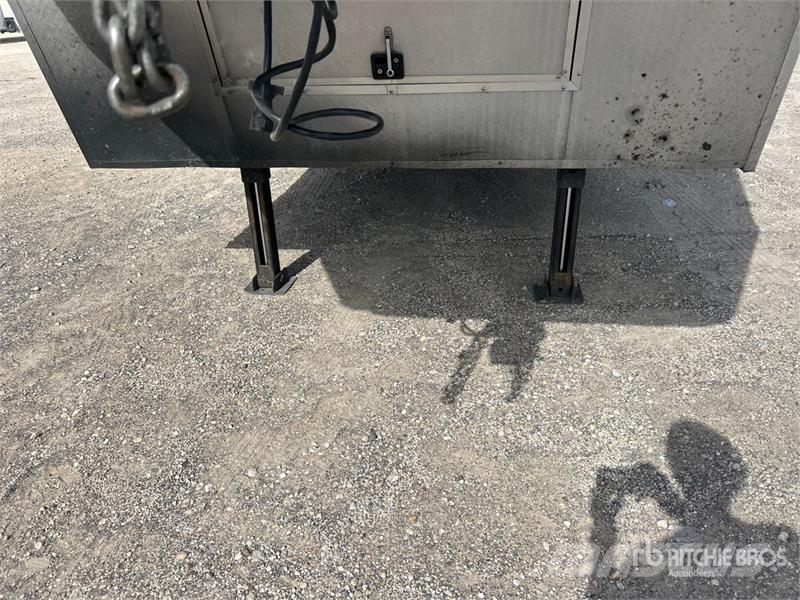  Freedom 8.5x44TTA4G 44 ft Tri/A Gooseneck Enclosed Furgons