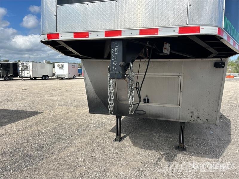 Freedom 8.5x44TTA4G 44 ft Tri/A Gooseneck Enclosed Furgons