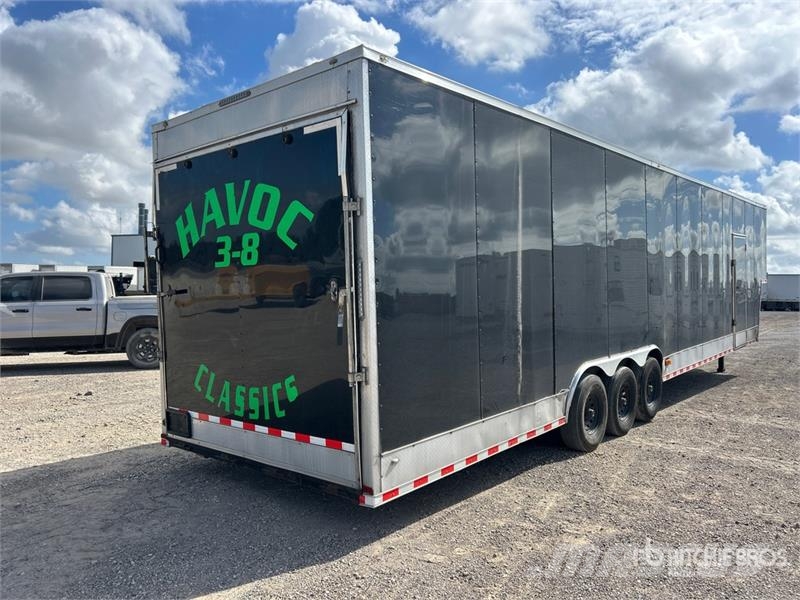  Freedom 8.5x44TTA4G 44 ft Tri/A Gooseneck Enclosed Furgons