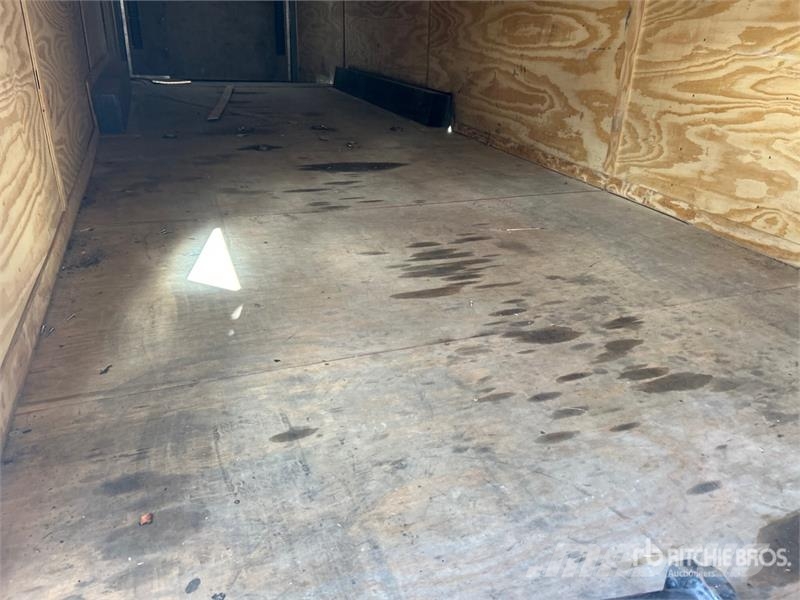  Freedom 8.5x44TTA4G 44 ft Tri/A Gooseneck Enclosed Furgons