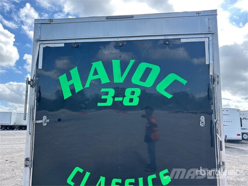  Freedom 8.5x44TTA4G 44 ft Tri/A Gooseneck Enclosed Furgons