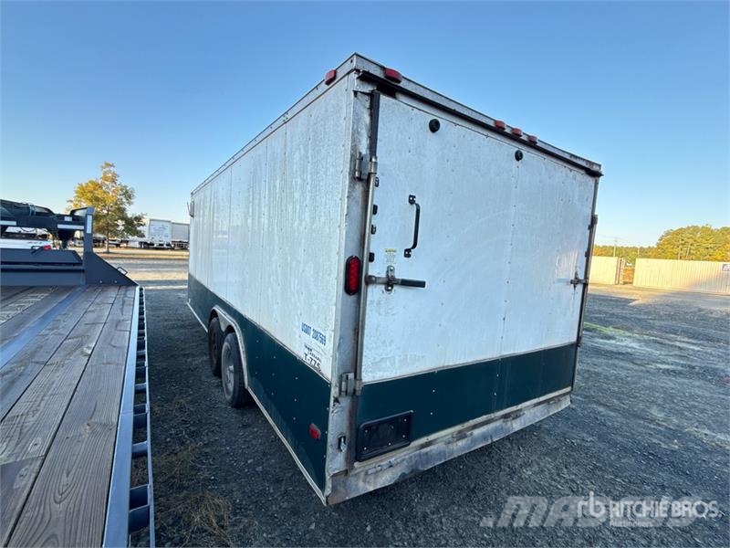  Freedom trailers 20 ft T/A Enclosed Trailer Remorque Fourgon