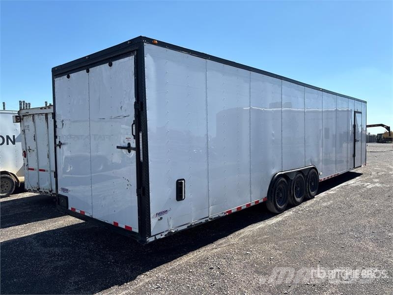  Freedom trailers 41 ft Tri/A Enclosed Trailer Прицепы-фургоны