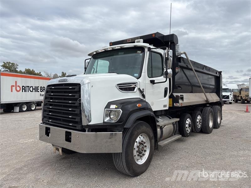 Freightliner 108SD 10x4 Quad/A Dump Truck Tipper trucks