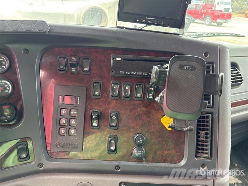 Freightliner 108SD 10x4 Quad/A Dump Truck Tipper trucks