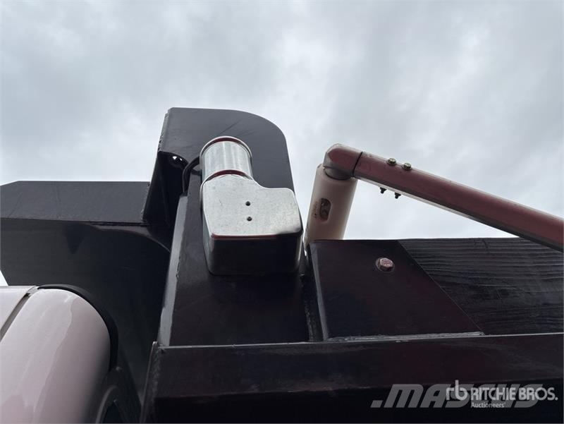 Freightliner 108SD 10x4 Quad/A Dump Truck Tipper trucks