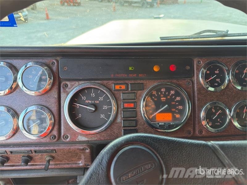 Freightliner 108SD 6x4 T/A Dump Truck Kiperi kamioni