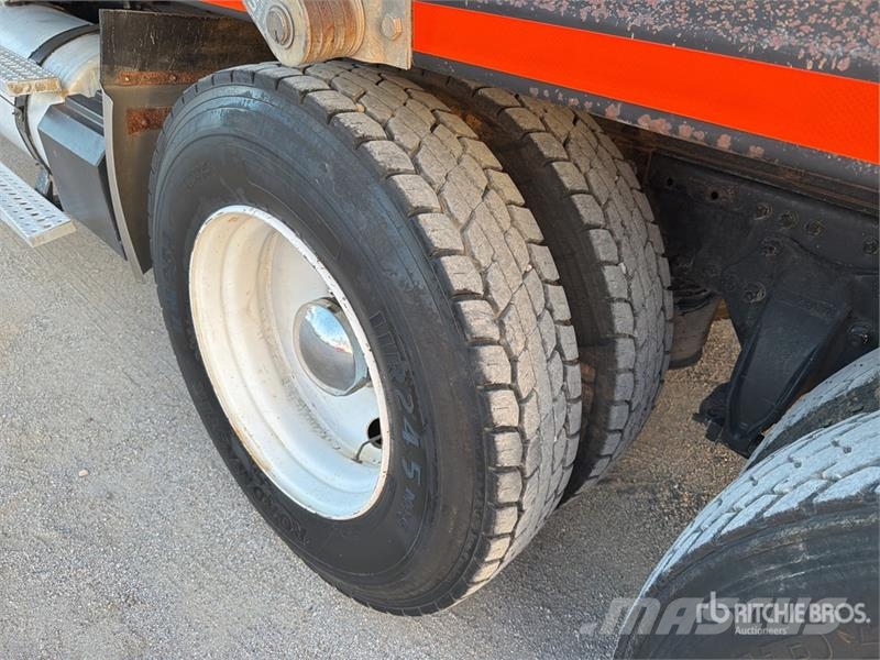 Freightliner 108SD 6x4 T/A Dump Truck Kiperi kamioni