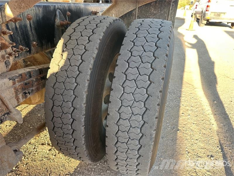 Freightliner 114 SD 6x4 Mixer Truck Betonmischer