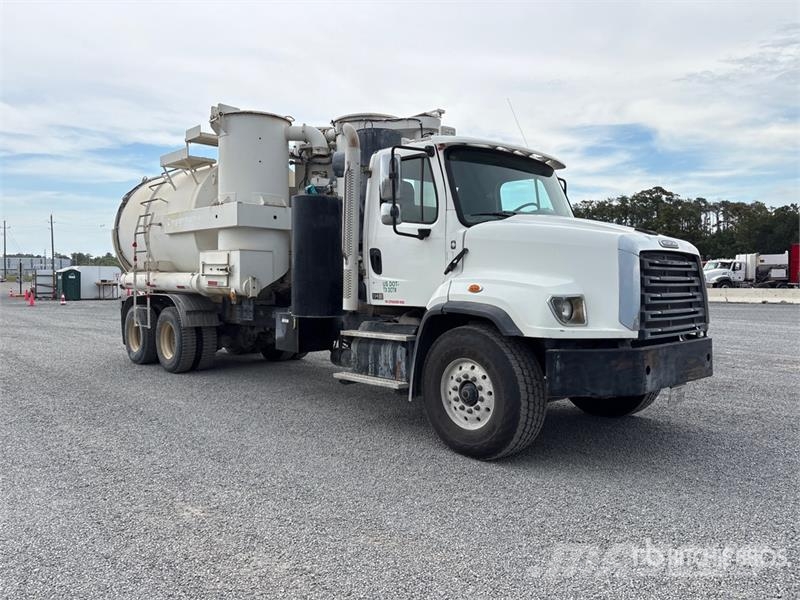 Freightliner 114SD Kombi vozila/ vakum kamioni