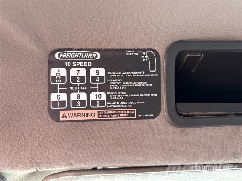 Freightliner 114SD Kombi vozila/ vakum kamioni