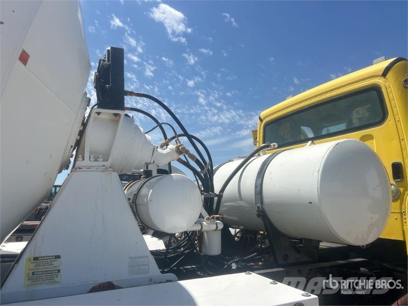 Freightliner 114SD 10x4 Mixer Truck Caminhões de concreto