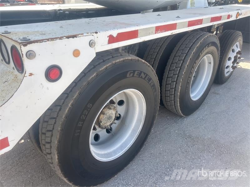Freightliner 114SD 10x4 Mixer Truck Caminhões de concreto