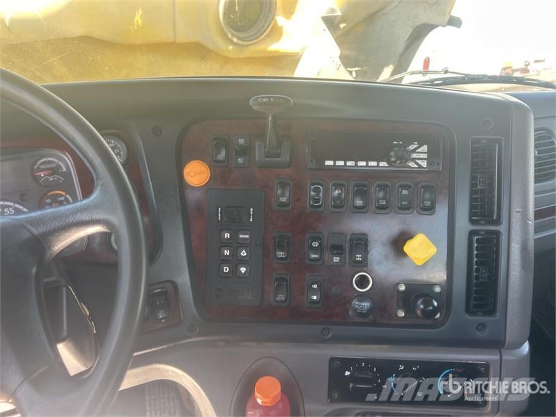 Freightliner 114SD 10x4 Mixer Truck Caminhões de concreto