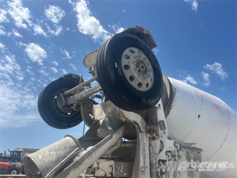 Freightliner 114SD 10x4 Mixer Truck Caminhões de concreto