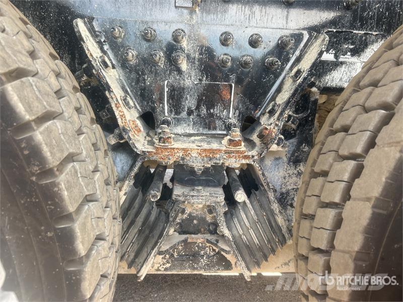 Freightliner 114SD 10x4 Mixer Truck Caminhões de concreto