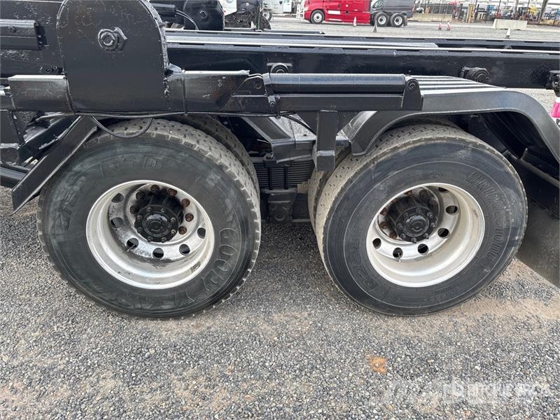 Freightliner 114SD 6x4 Roll-Off Truck Komunalni tovornjaki