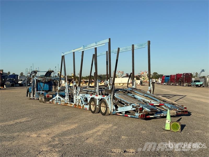 Freightliner 114SD 6x4 Car Carrier Truck Camiones portacoches