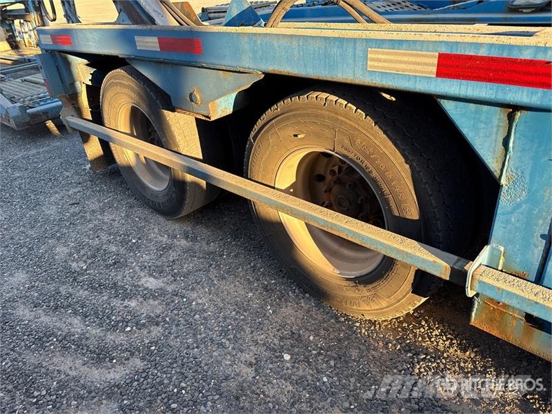 Freightliner 114SD 6x4 Car Carrier Truck Camiones portacoches