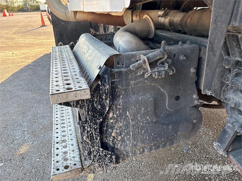 Freightliner 114SD 6x4 Mixer Truck Gruszki do betonu