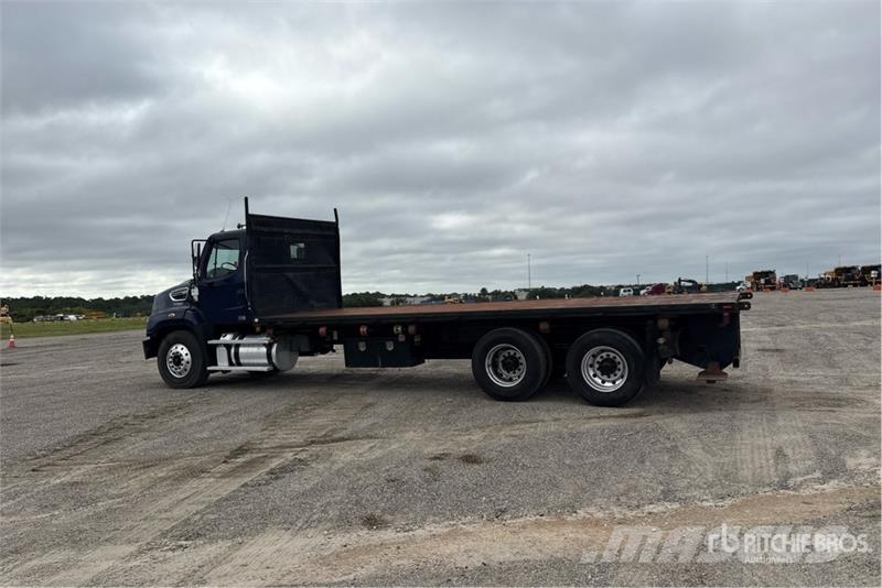 Freightliner 114SD 6x4 Flatbed Truck Kamioni sa otvorenim sandukom