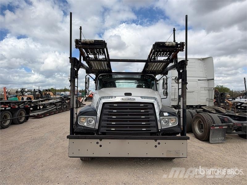 Freightliner 114SD 6x4 6x4 Car Carrier Truck Evakuatori