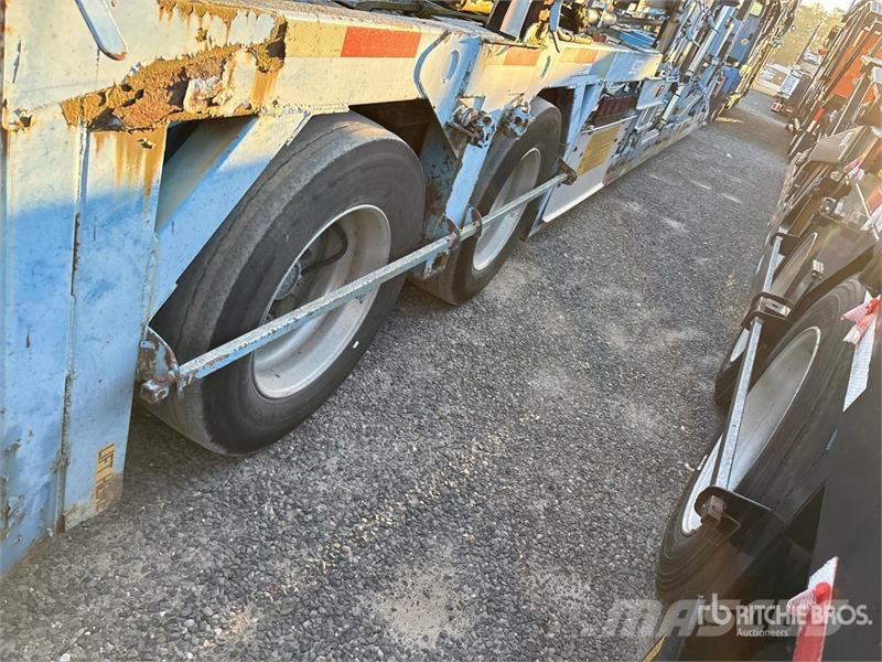 Freightliner 114SD 6x4 Car Carrier Truck Camiones portacoches