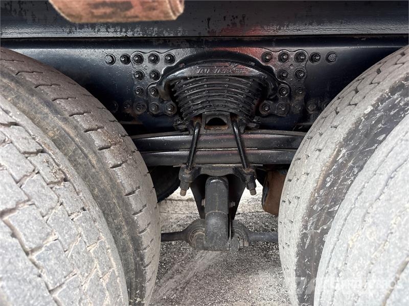 Freightliner 114SD 6x4 Flatbed Truck Kamioni sa otvorenim sandukom