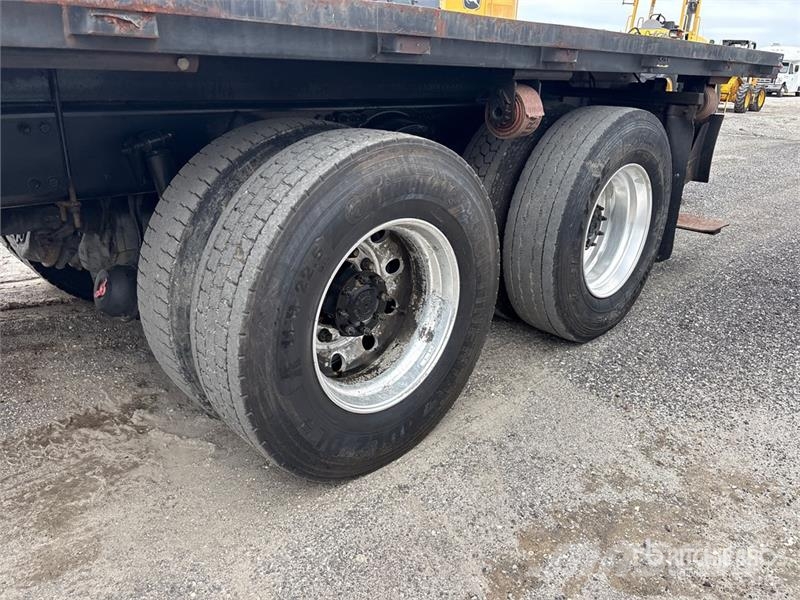 Freightliner 114SD 6x4 Flatbed Truck Kamioni sa otvorenim sandukom
