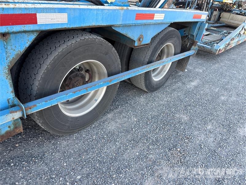 Freightliner 114SD 6x4 Car Carrier Truck Camiones portacoches