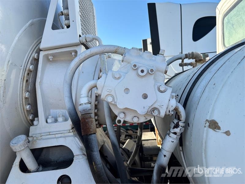 Freightliner 114SD 6x4 Mixer Truck Gruszki do betonu