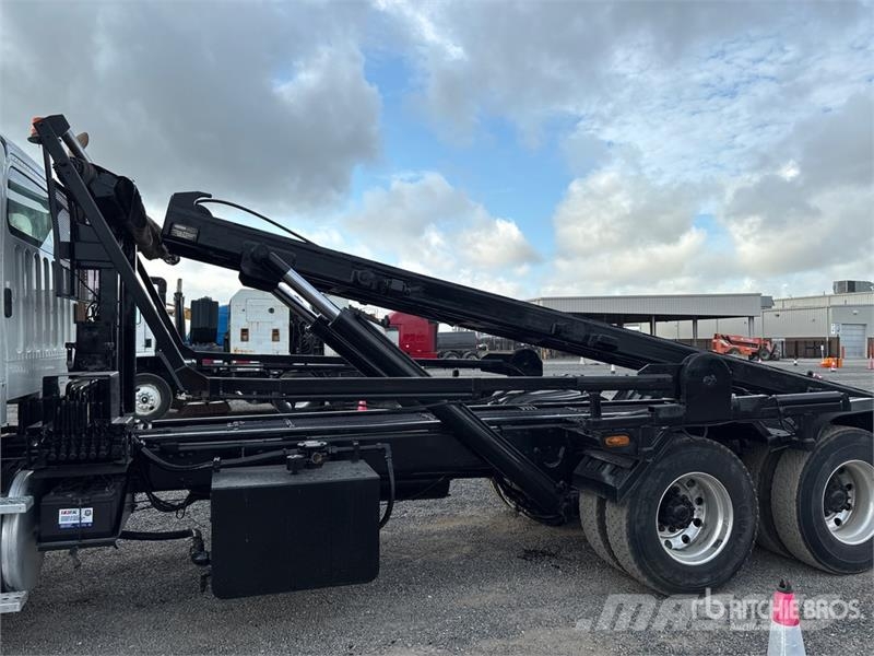 Freightliner 114SD 6x4 Roll-Off Truck Komunalni tovornjaki